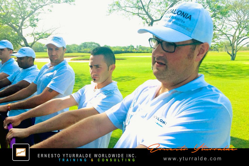 Team Building República Dominicana | Talleres de Cuerdas Bajas para desarrollar habilidades blandas