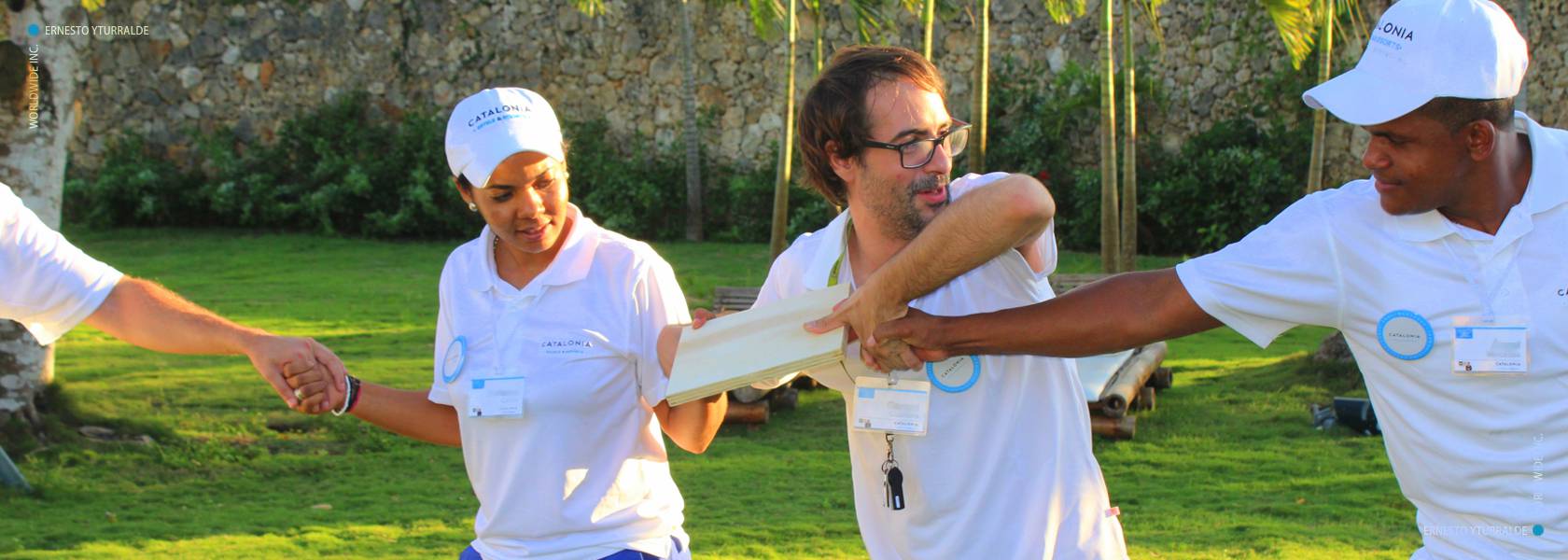 Talleres de Cuerdas en República Dominicana, programas corporativos para desarrollar las nuevas habilidades de tus equipos de trabajo remotos frente a los cambios